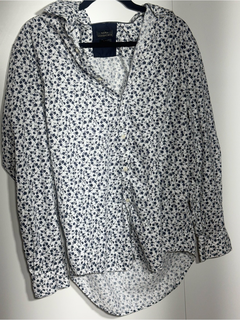 Zara White Button-Down Shirt with Navy Floral Print